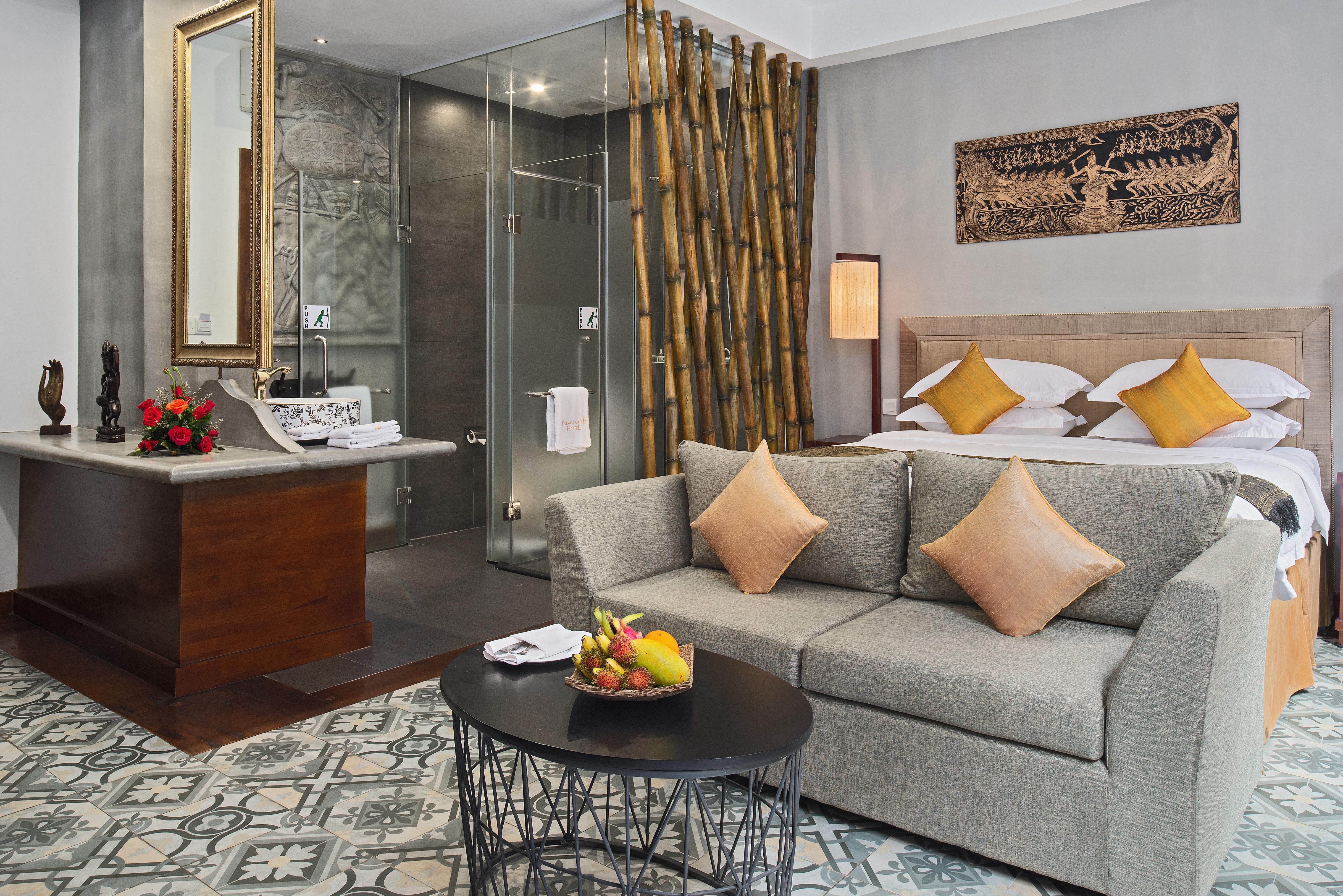 Palace Gate & By Ehm 5* Phnom Penh